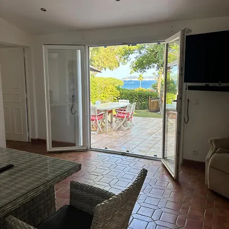 Maisonette Bord De