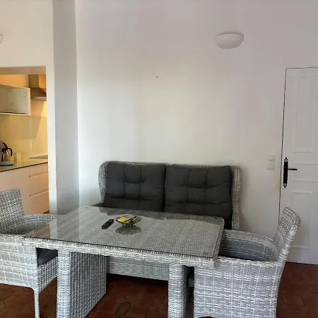 Maisonette Bord De グリモー